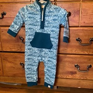 Burt’s bees half zip romper